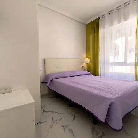 Апартаменти Locos Calle Oslo 8