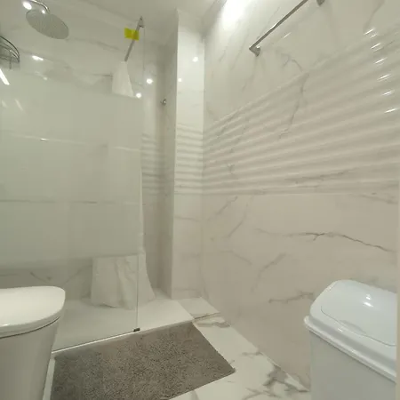 Апартаменти Locos Calle Oslo 8 *